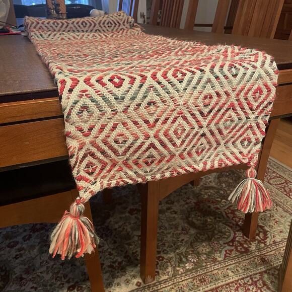 Aspen Other - ASPEN Woven Table Runner Tassel Ends Red Green White Diamond Pattern Metallic